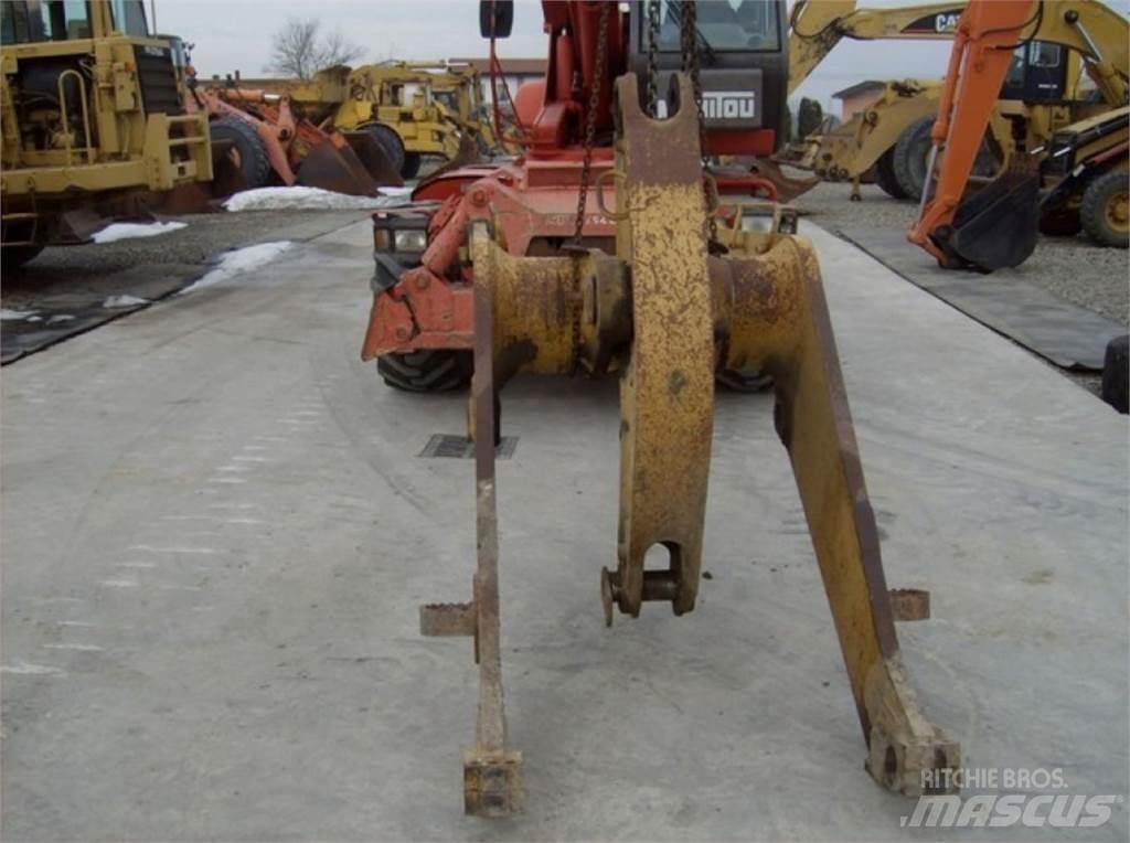 CAT 963 Chassis og suspension