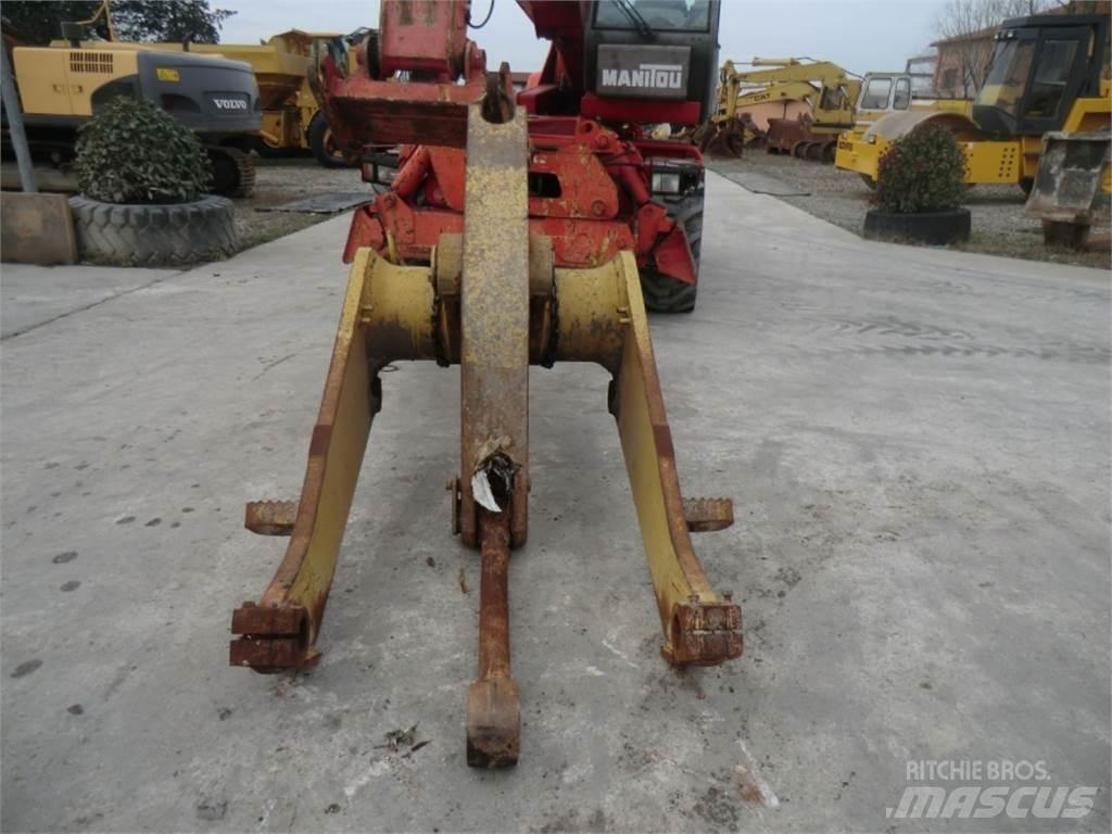 CAT 963C Chassis og suspension