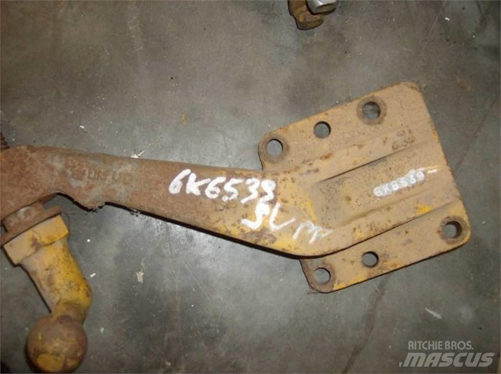 CAT 988 Chassis og suspension
