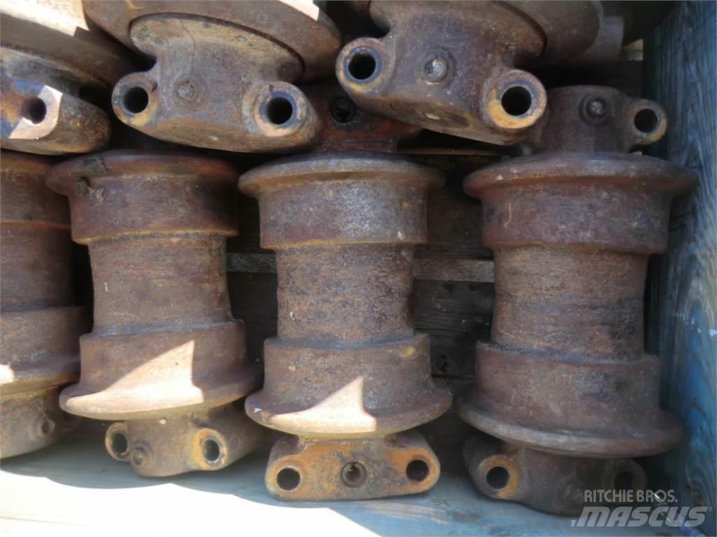CAT 988F Chassis og suspension