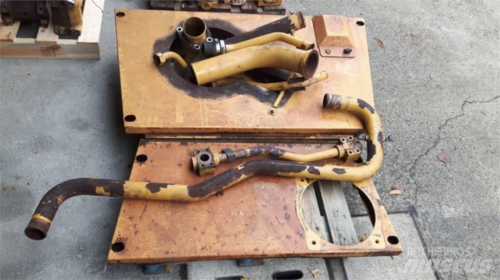 CAT 988H Chassis og suspension