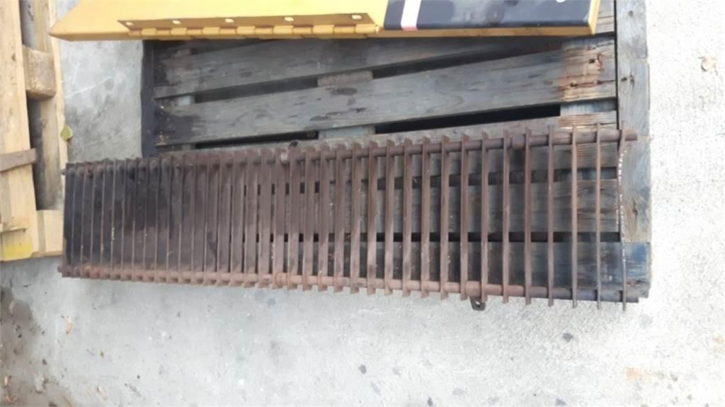CAT 988H Chassis og suspension