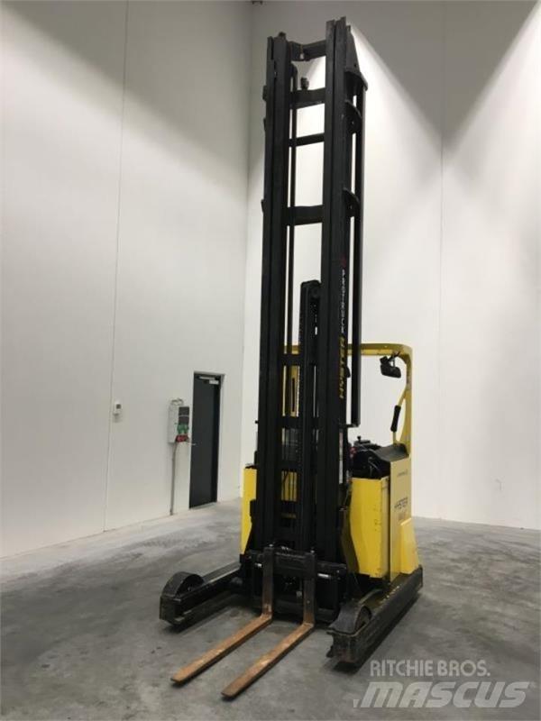 Hyster R2.0W Reachtruck