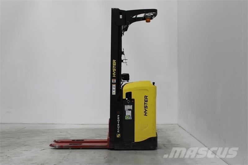 Hyster RS1.6 Selvkørende stablere