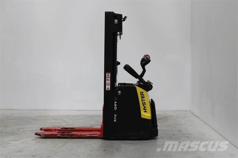 Hyster S1.6S Selvkørende stablere