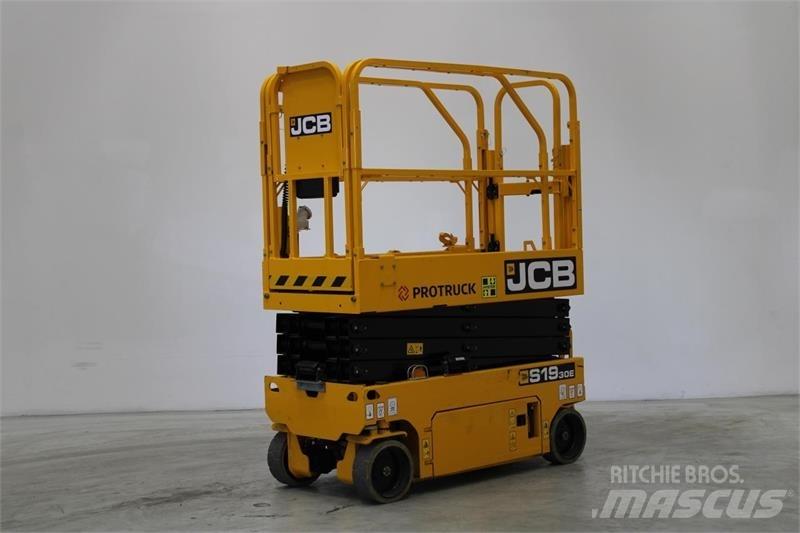 JCB S1930E Saxlifte