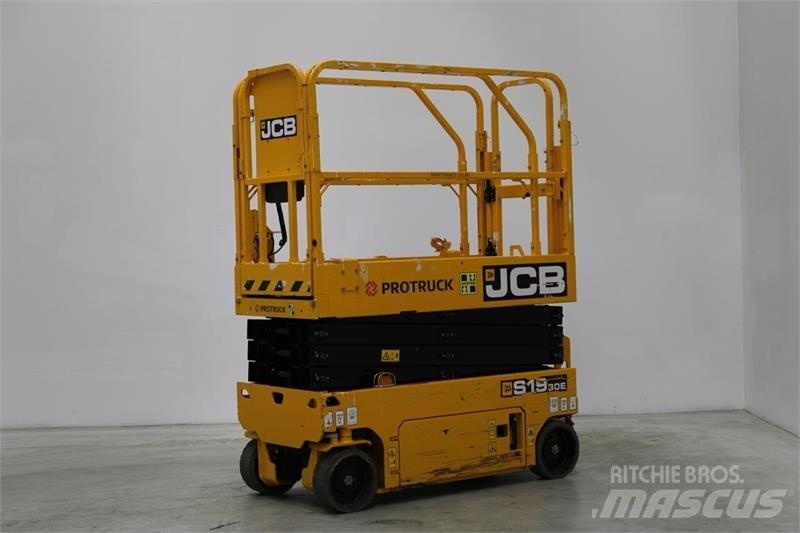JCB S1930E Saxlifte