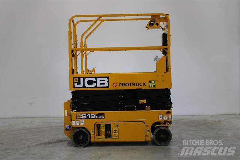 JCB S1930E Saxlifte