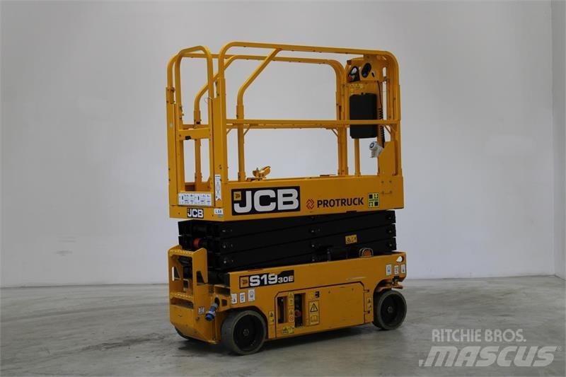 JCB S1930E Saxlifte