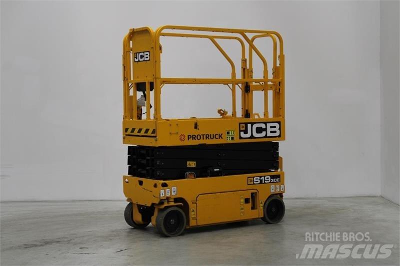 JCB S1930E Saxlifte