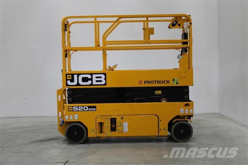 JCB S2032E Saxlifte