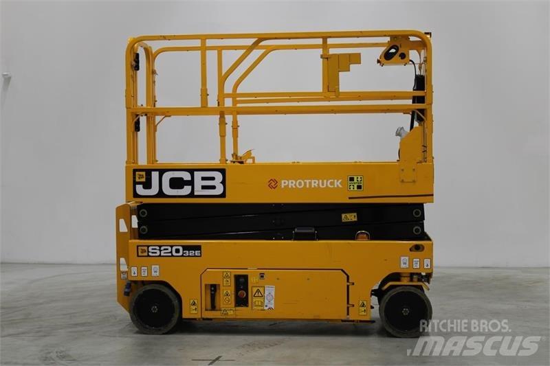 JCB S2032E Saxlifte