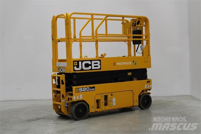 JCB S2032E Saxlifte