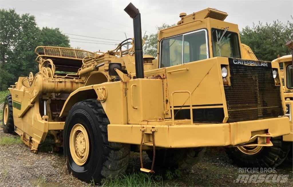 CAT 615 Skrabere