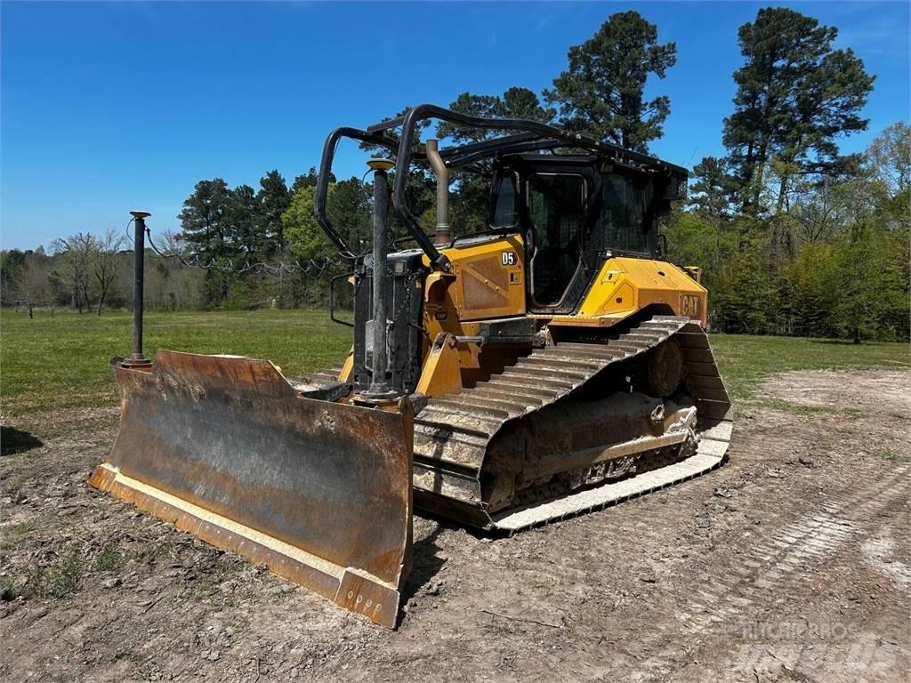 CAT D5 Bulldozer på larvebånd