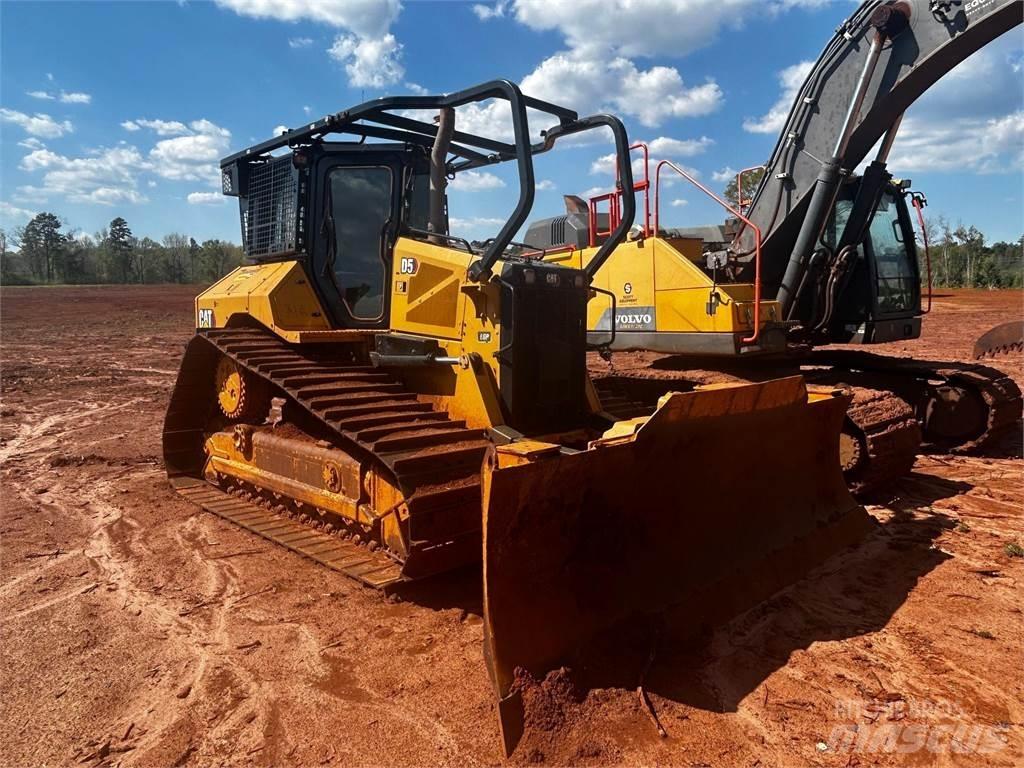 CAT D5 Bulldozer på larvebånd