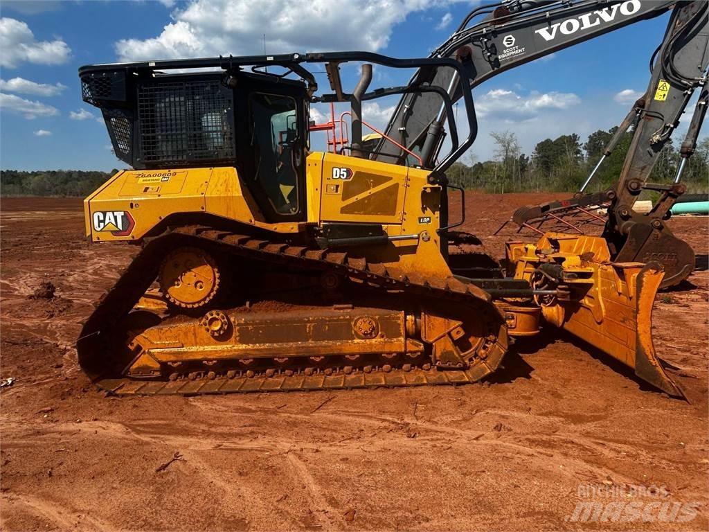 CAT D5 Bulldozer på larvebånd