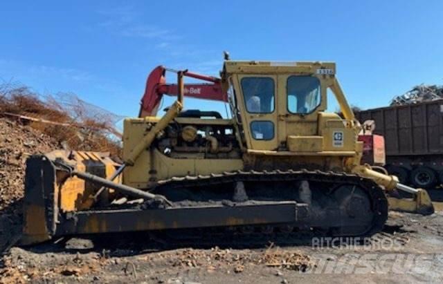 CAT D8 Bulldozer på larvebånd