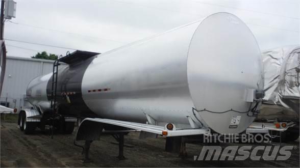 Etnyre ARA 7,250 Semi-trailer med Tank