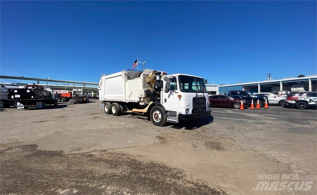 Autocar ACX64 Renovationslastbiler
