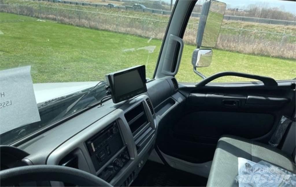 Hino L7 Renovationslastbiler