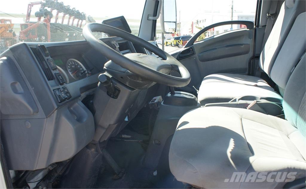 Isuzu NRR Renovationslastbiler