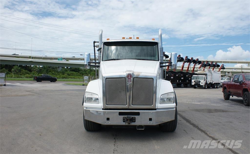 Kenworth T880 Demonterbare/wirehejs lastbiler