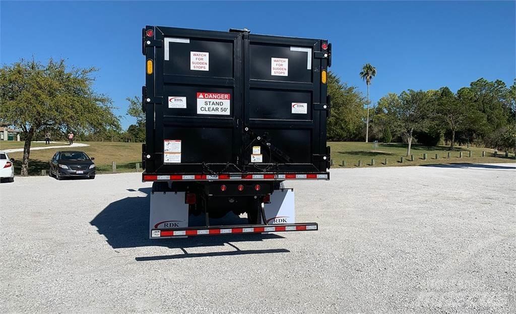 Mack MD7 Gribere