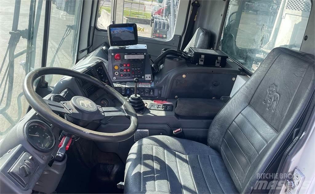 Mack MRU613 Renovationslastbiler