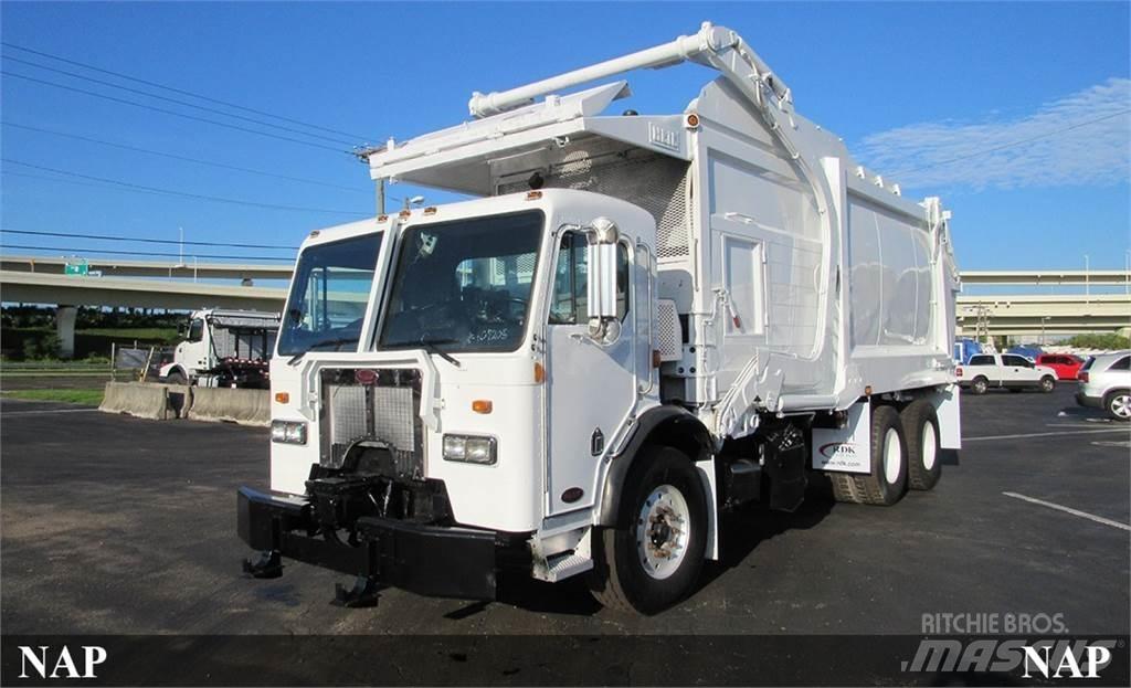 Peterbilt 320 Renovationslastbiler