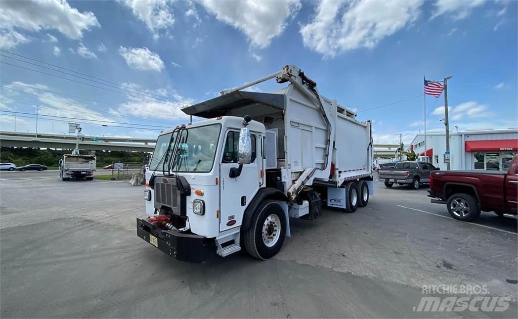 Peterbilt 520 Renovationslastbiler