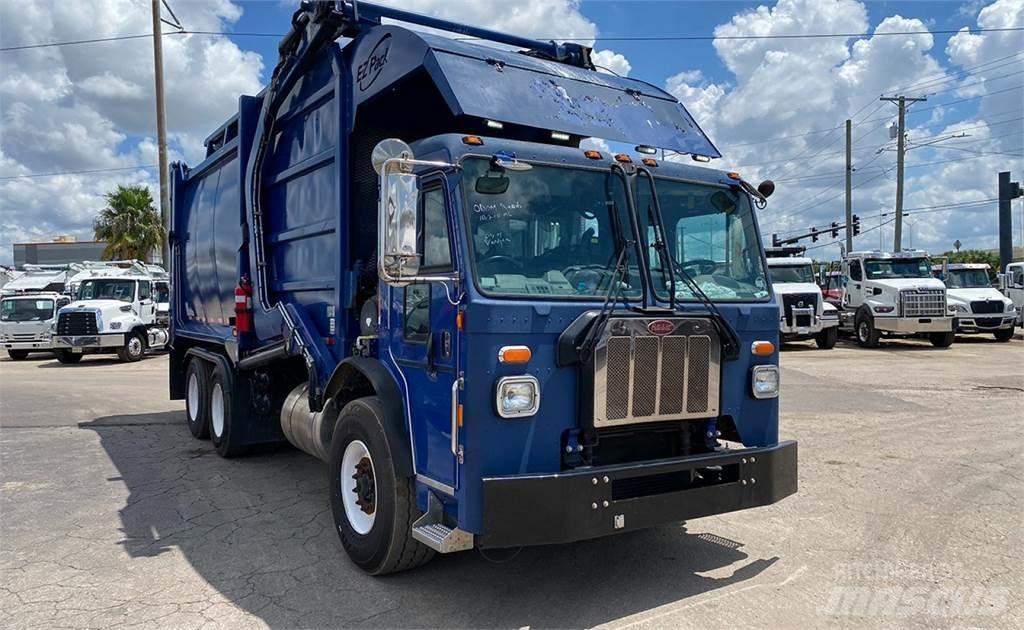 Peterbilt 520 Renovationslastbiler