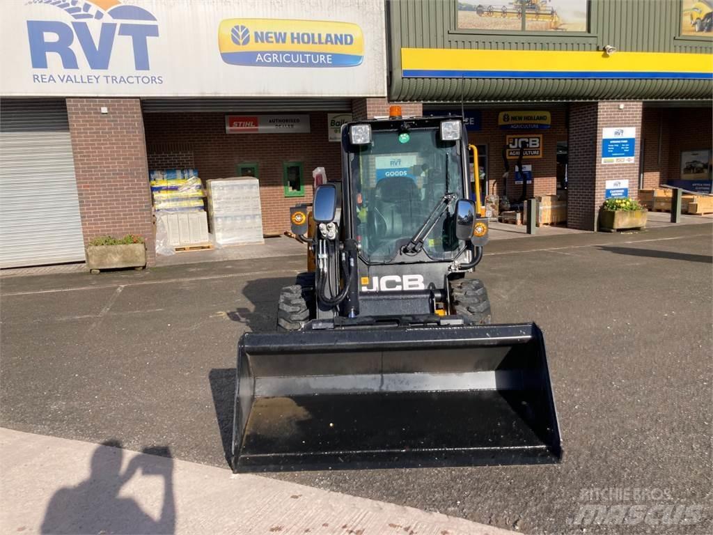 JCB 155 Teleskoplæssere til landbrug