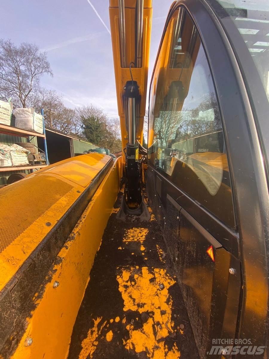 JCB 542-70 Teleskoplæssere til landbrug