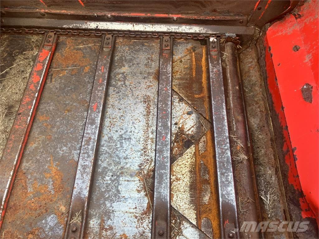 Kuhn 3570 Balleskærere og -stablere