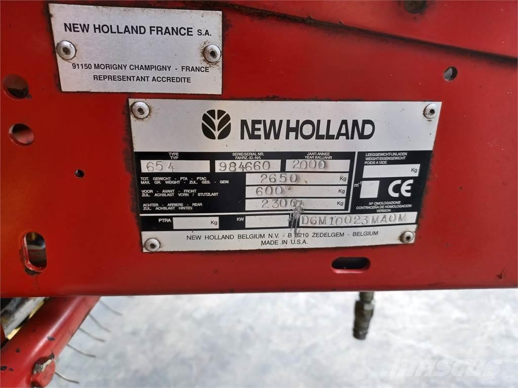 New Holland 658 Rundballe-pressere