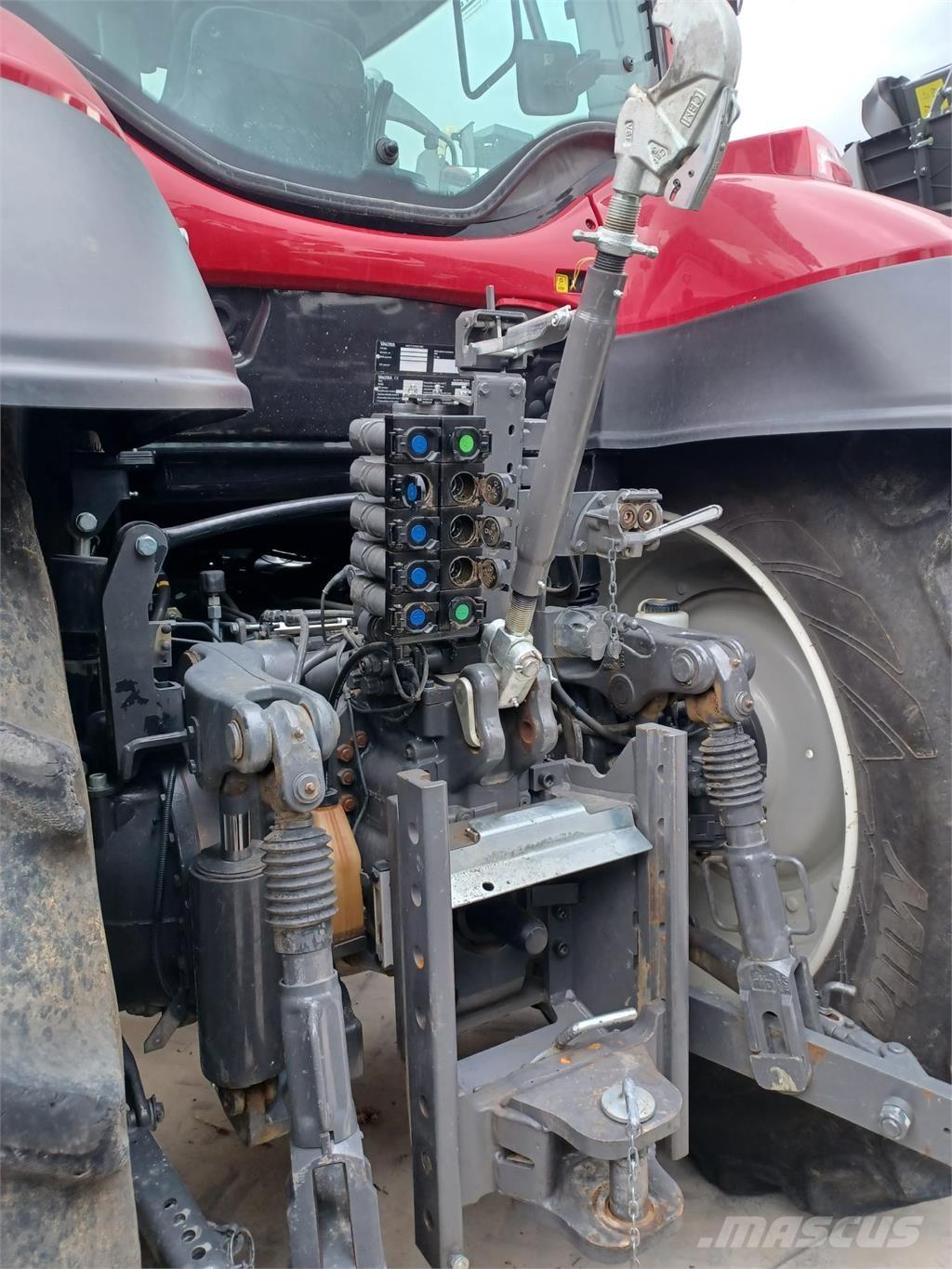 Valtra T 214 Traktorer