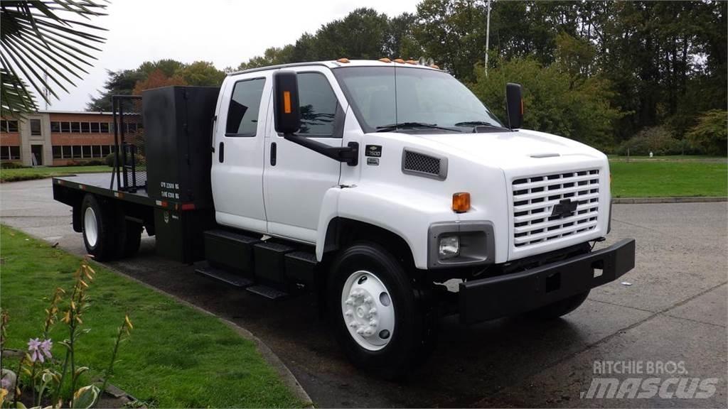 Chevrolet C7500 Lastbil med lad/Flatbed