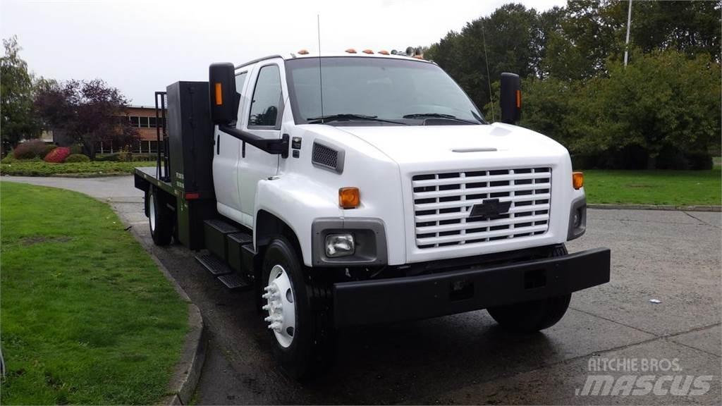 Chevrolet C7500 Lastbil med lad/Flatbed