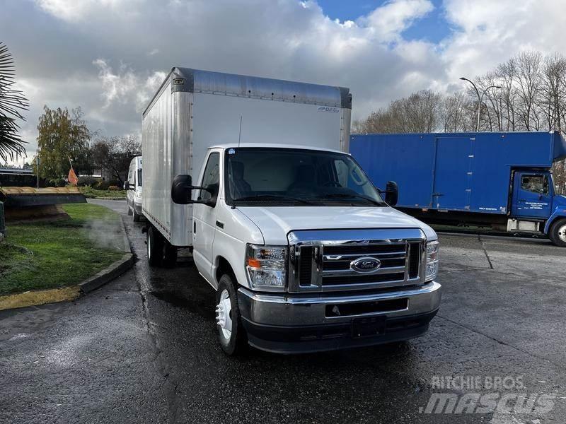 Ford Econoline Varevogne