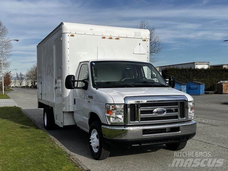 Ford Econoline Varevogne