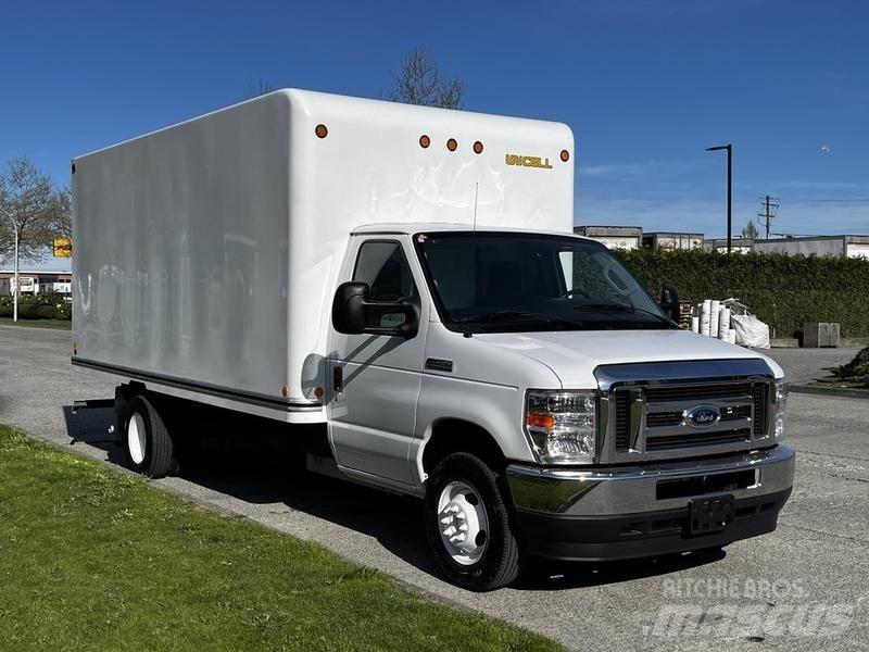 Ford Econoline Varevogne