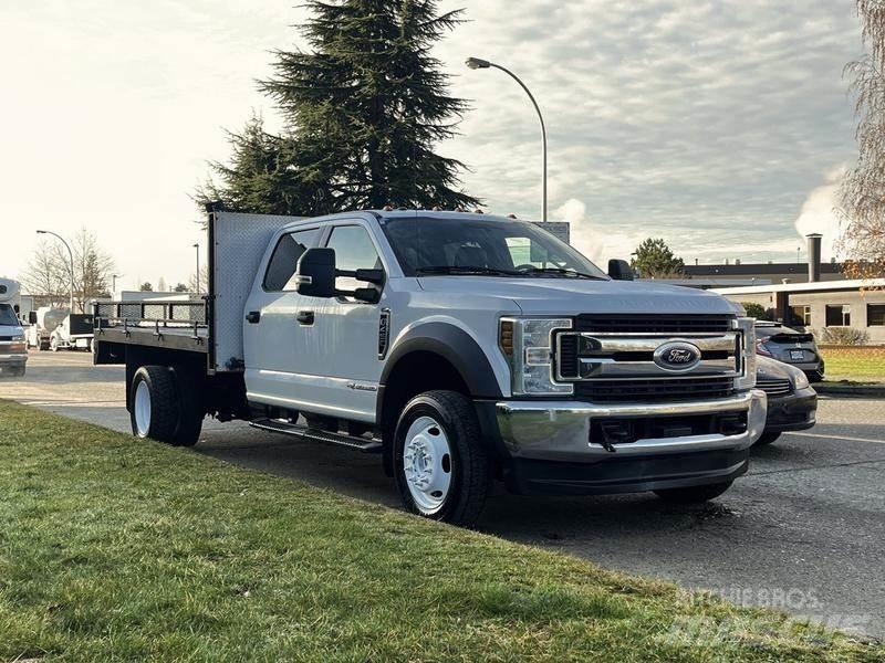 Ford F-450 SD Lastbil med lad/Flatbed