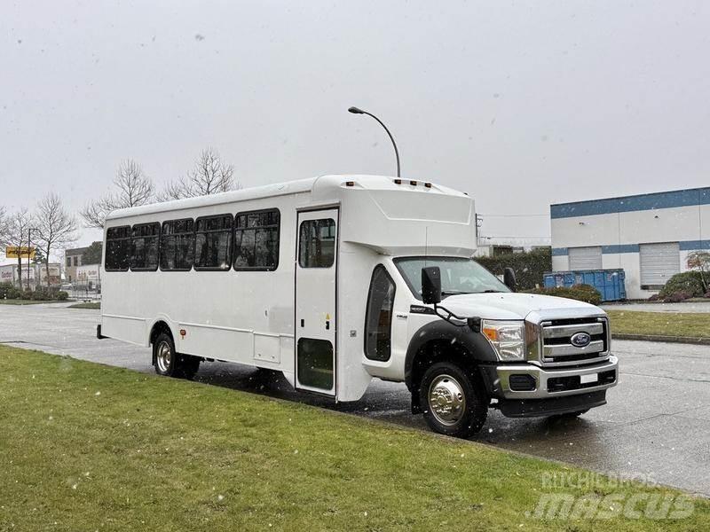 Ford F-550 Minibusser