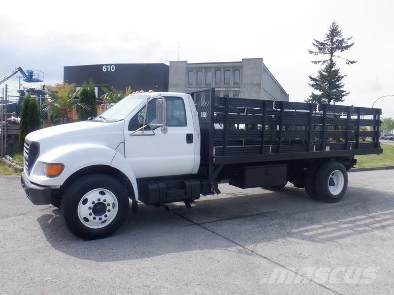 Ford F-650 Lastbil med lad/Flatbed