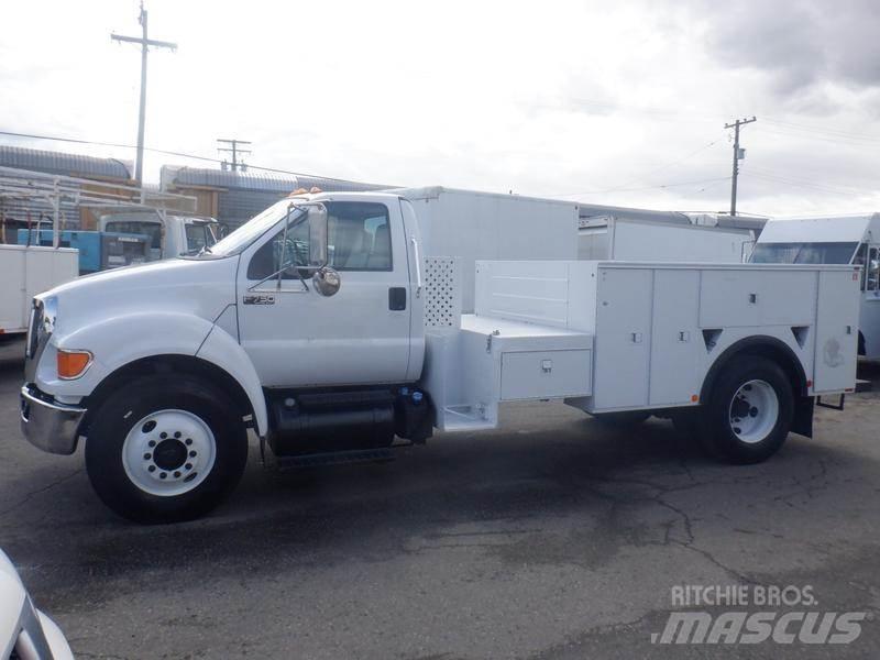Ford F-750 Forsvar/Miljø