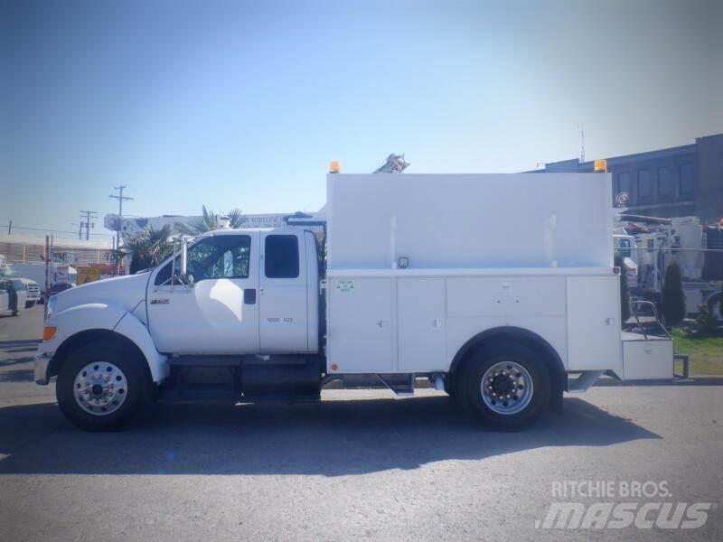 Ford F-750 Forsvar/Miljø
