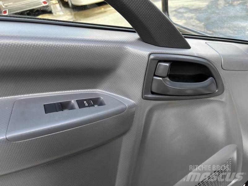 Isuzu NPR Varevogne