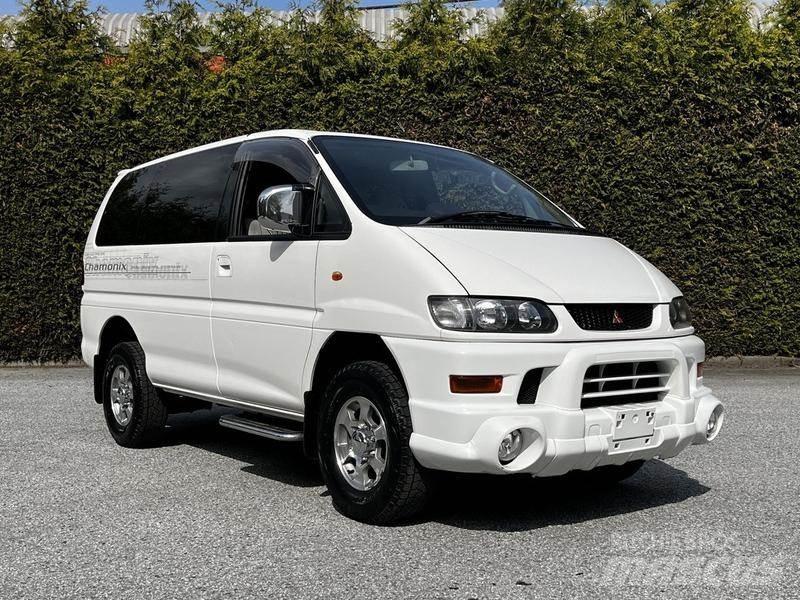 Mitsubishi Delica Biler
