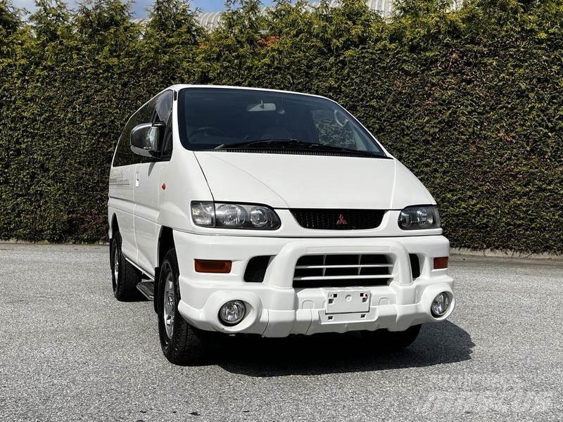 Mitsubishi Delica Biler